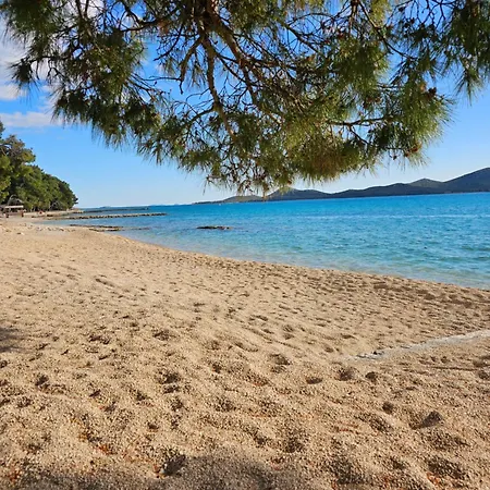 Mobile Luka Kamp alanı Biograd Na Moru