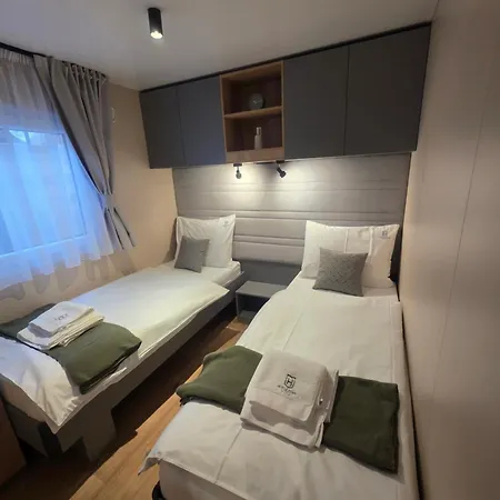Kamp alanı Mobile Luka 4*