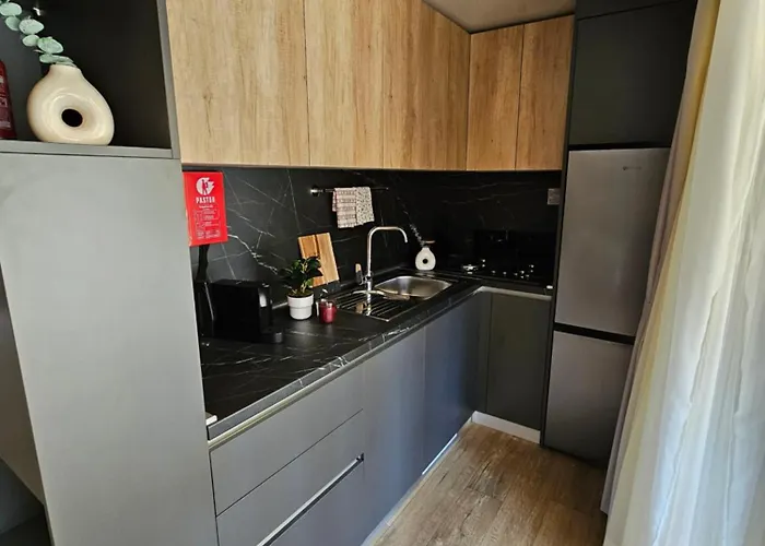 Mobile Luka Кемпинг Биоград-на-Мору