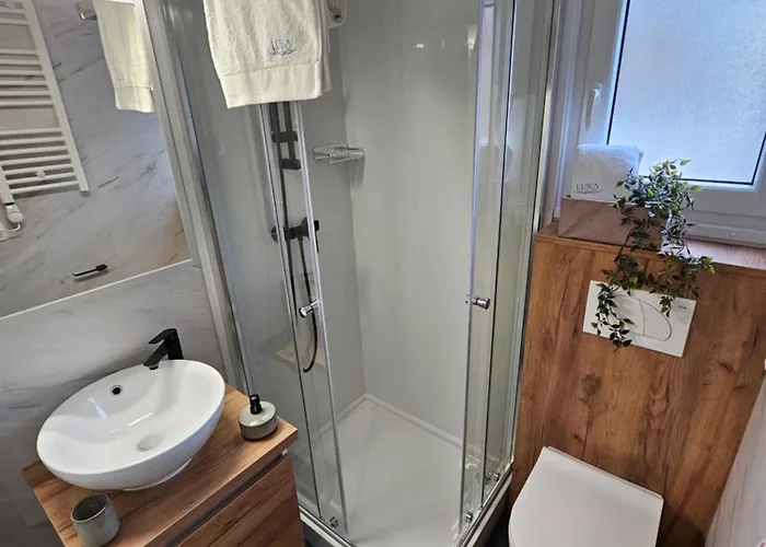 Mobile Luka Кемпинг 4*