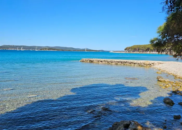 Кемпинг Mobile Luka Биоград-на-Мору