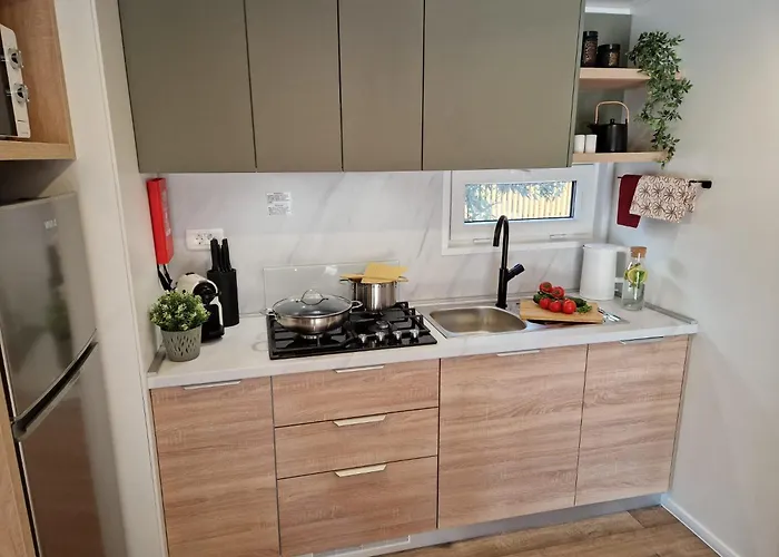 Kemp Mobile Luka Biograd Na Moru