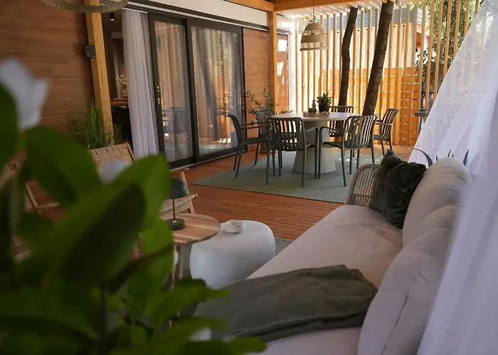 Mobile Luka Кемпинг 4*