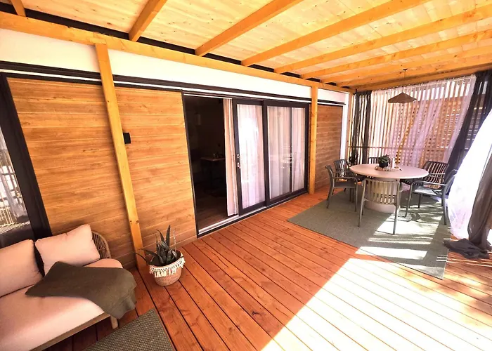 Кемпинг Mobile Luka 4*