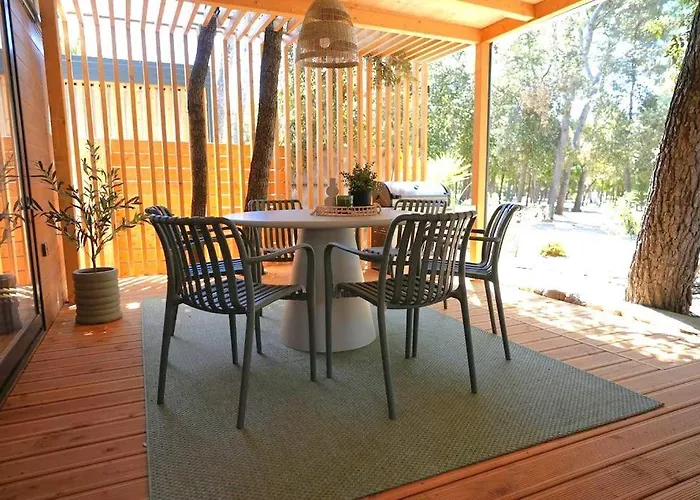 Mobile Luka Кемпинг Биоград-на-Мору